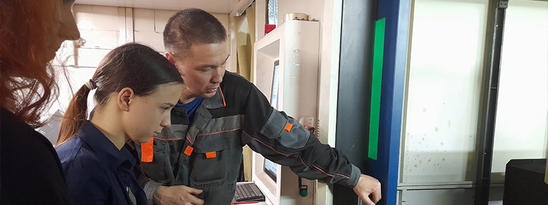 Экскурсия по заводу «Ирбис» Экскурсия по предприятию «Ирбис» для школьников