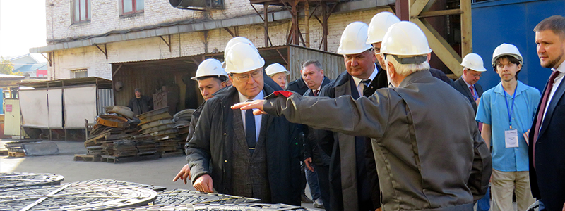 Полпред президента в ЦФО посетил «Ирбис» Встреча с Игорем Щеголевым