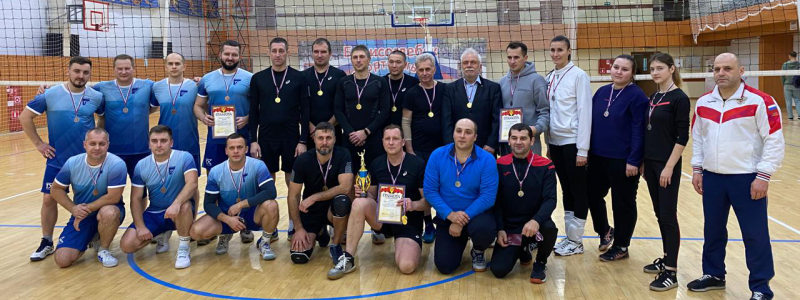 Волейбольный триумф Городской турнир по волейболу